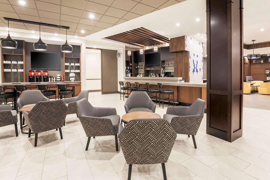 Hyatt Place Ottawa West Restaurant photo
